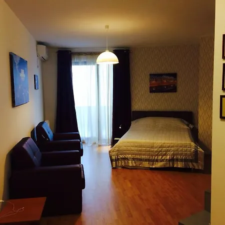 Apartment Cosmo Plaza